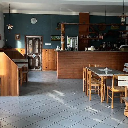 Rozmberska 4*